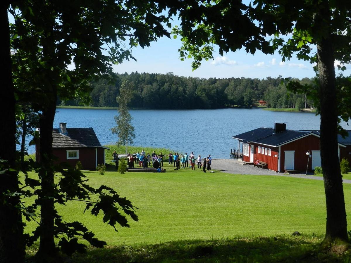 Labbnaes Semesterhem, Radhuset Kimitoön Exterior photo